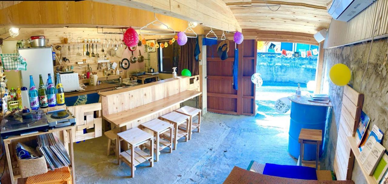 奄美ゲストハウス Hub A Nice Inn Setouchi  Buitenkant foto