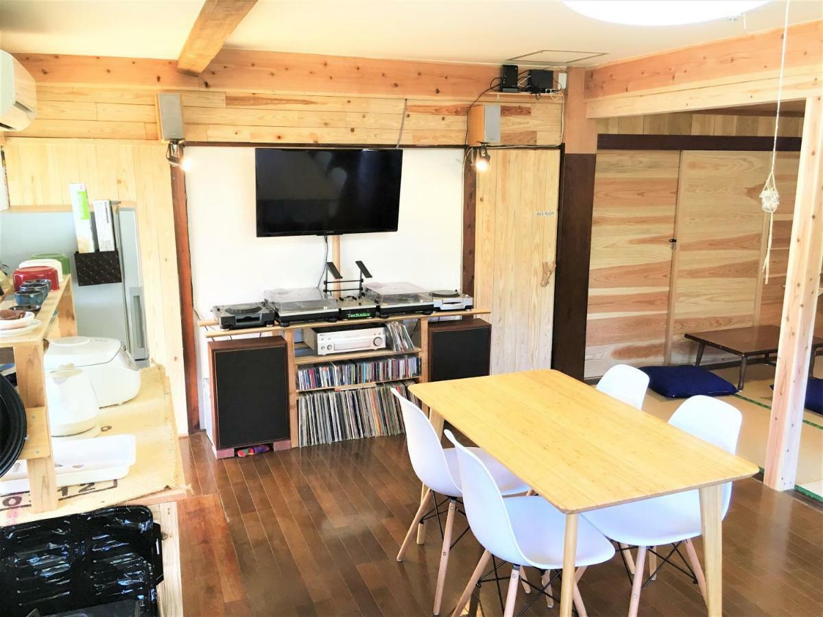 奄美ゲストハウス Hub A Nice Inn Setouchi  Buitenkant foto